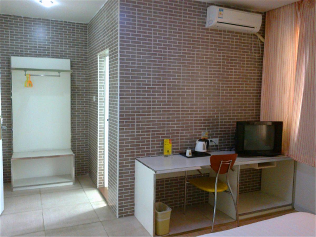 V8 Hotel Xilang Subway Branch Guangzhou Eksteriør bilde