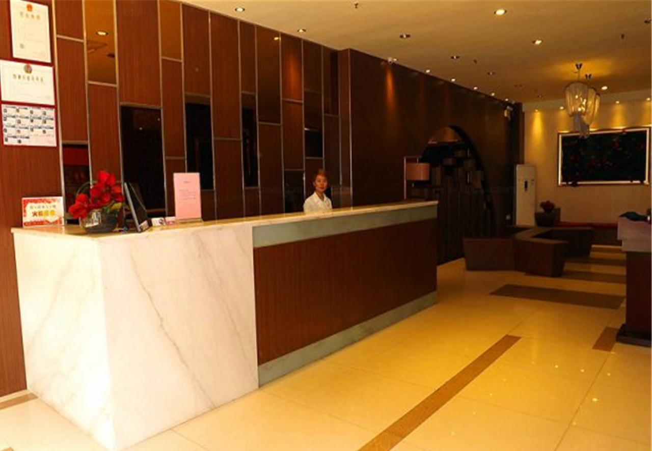 V8 Hotel Xilang Subway Branch Guangzhou Eksteriør bilde